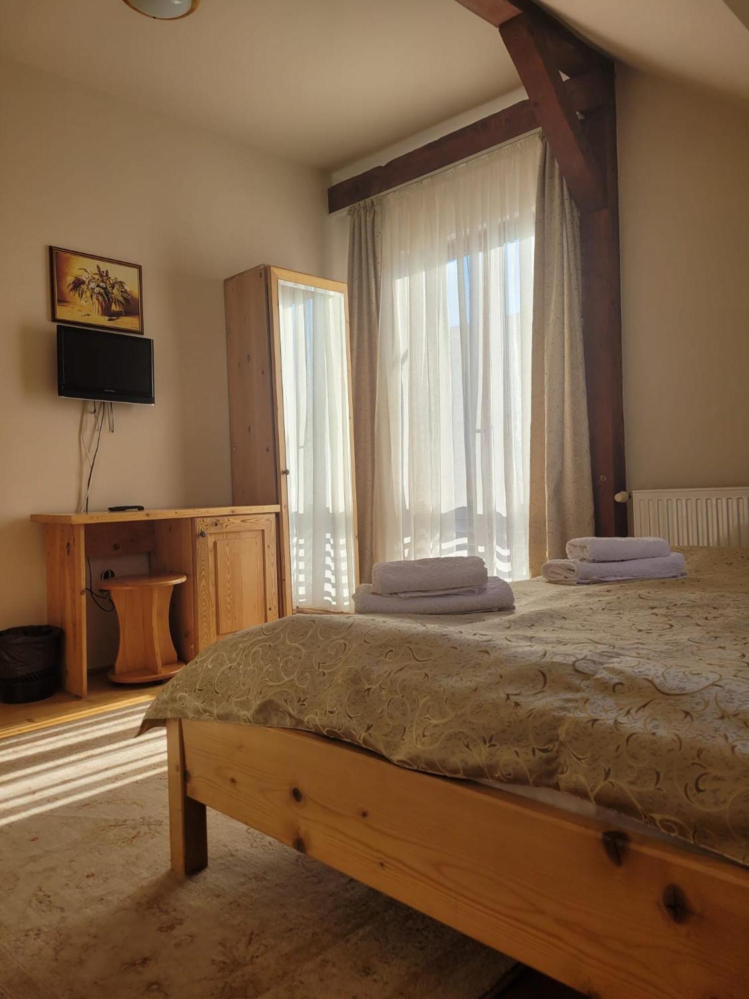 Pension Bavaria Braşov Exterior foto